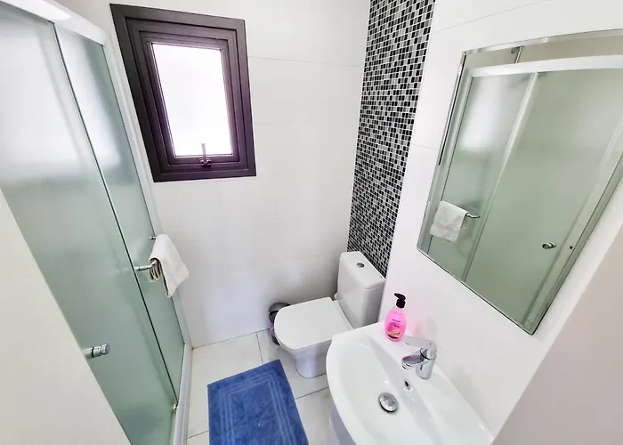 アパート Happy Homes Paradise