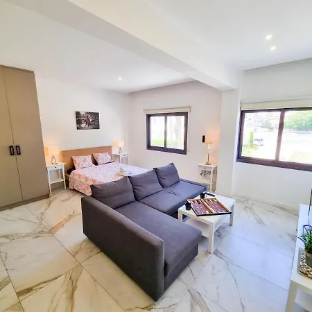 Happy Homes Paradise Apartament