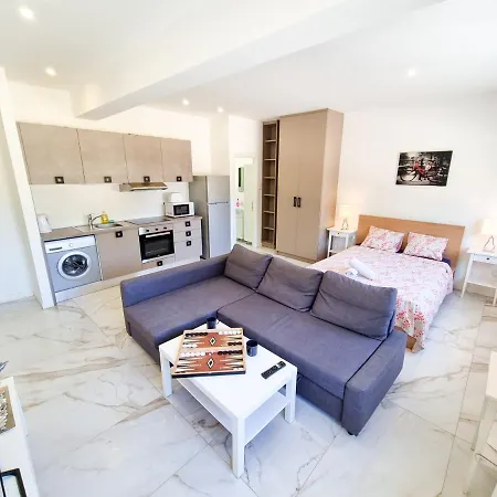 Happy Homes Paradise Apartment